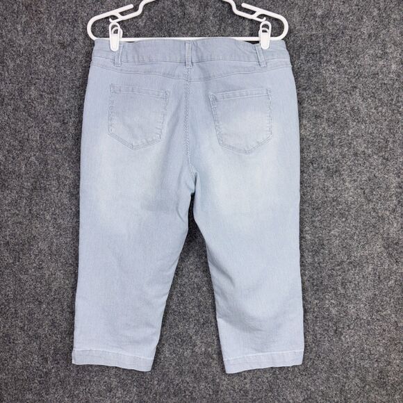 Artisan NY Pants Womens Size 12 Blue Striped Capri Stretch Beach Coastal Preppy - Picture 3 of 11